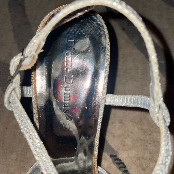 PIERRE DUMAS SILVER GLITTER HEELS - Picture 4 of 7